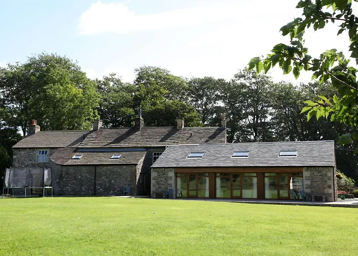 Green Grove Country House